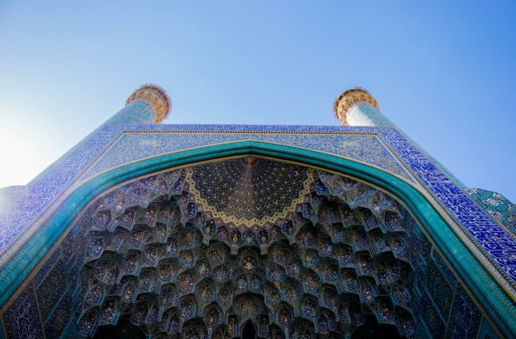 the abbasi great mosque in iran