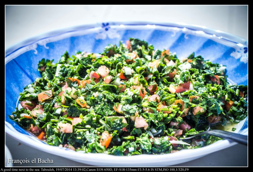 Լիբանանյան տաբբուլե: Լուսանկարը ՝ Ֆրանսուա էլ Բաչա