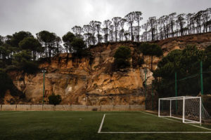 Terrain de football à Falougha, Ieva Saudargaité Douaihi