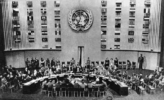 L'adoption de la déclaration universelle des droits de l'Homme à l'ONU.