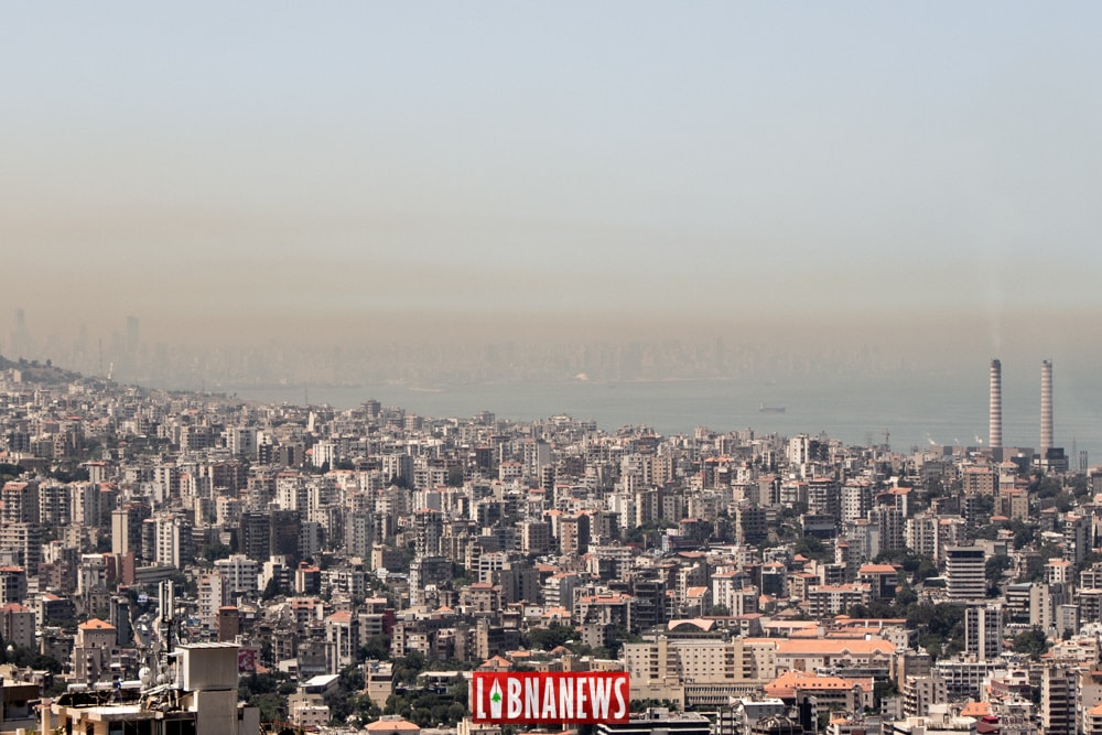 Beyrouth qui disparait sous un nuage de pollution. Crédit Photo: François el Bacha pour Libnanews.com. Tous droits réservés.