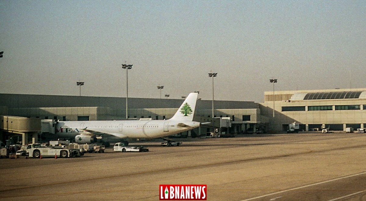 Libnanews-aéroport-MEA-1-sur-1 Un avion de la MEA à l'aéroport international de Beyrouth.