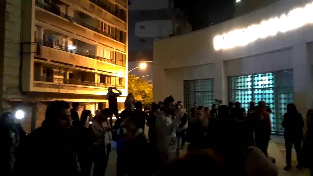 Manifestation devant la BDL contre le paiement des obligations libanaises