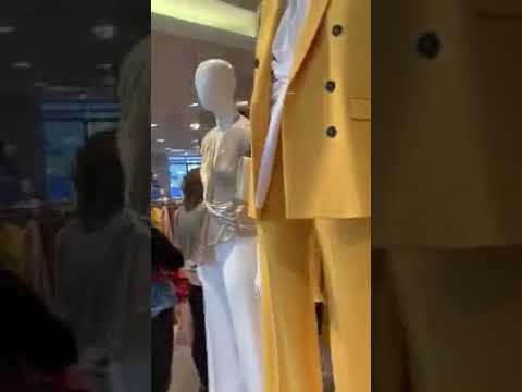 Au Liban, le Shopping est plus important que la crainte du coronavirus