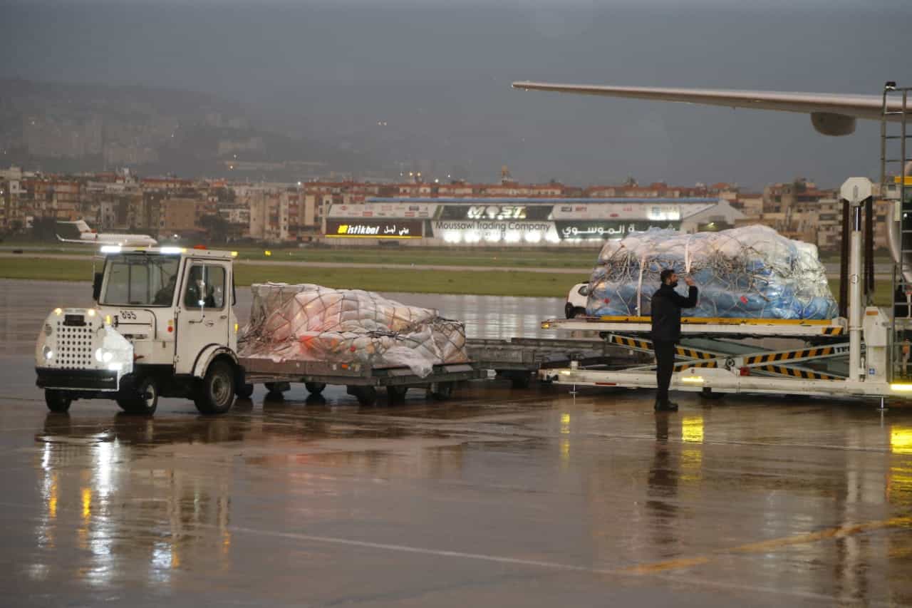 29250 դոզան Pfizer պատվաստանյութի ժամանում Լիբանան Աստրազենեկայի պատվաստանյութի առաջին խմբաքանակի ժամանումը Բեյրութի միջազգային օդանավակայան: Լուսանկարը ՝ NNA