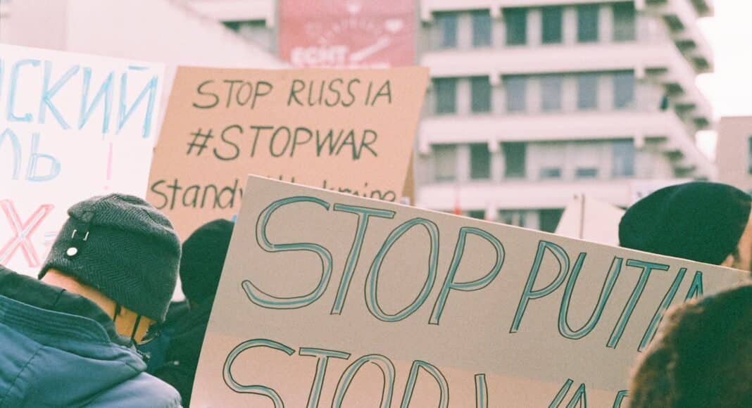 demonstration against the war of aggression russia against ukraine