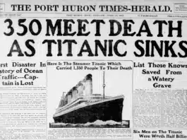 Announcing sinking Titanic
