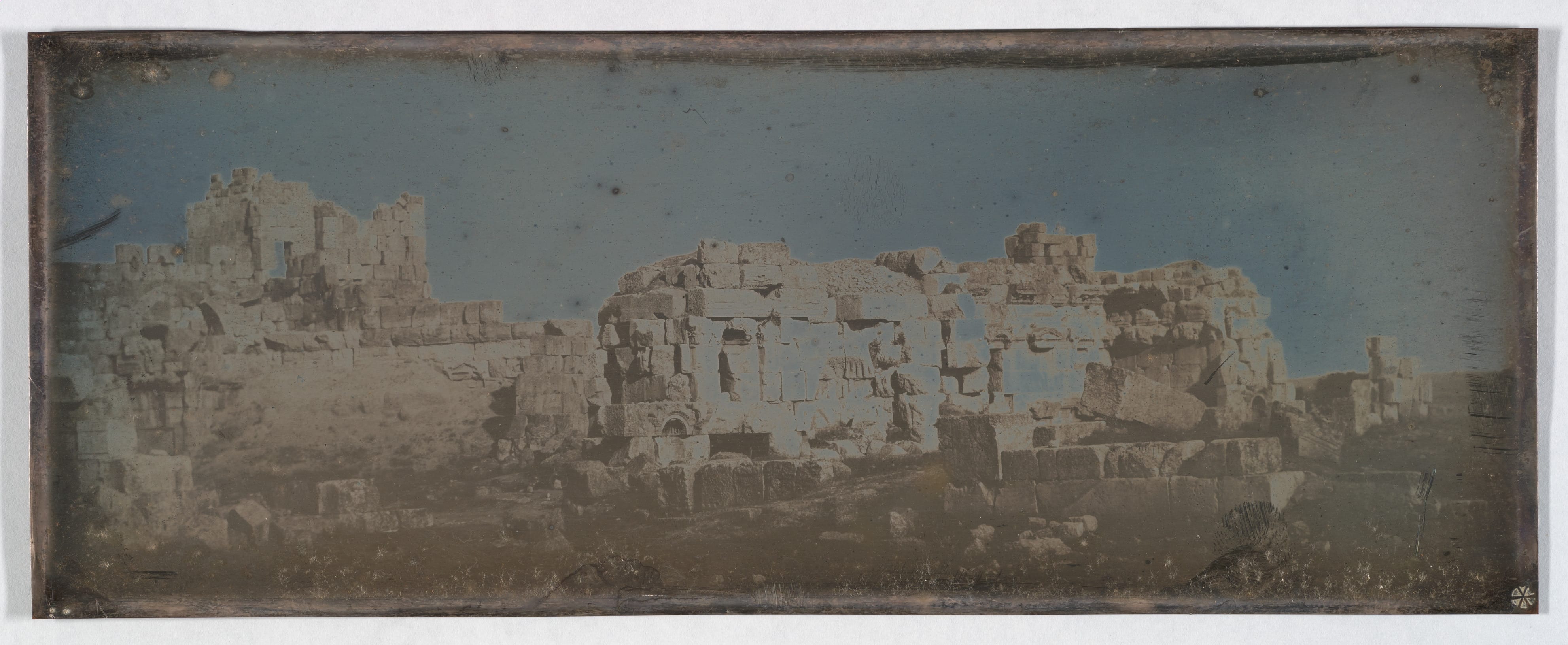 La plus ancienne photographie conservée du Liban : un daguerréotype de Baalbek